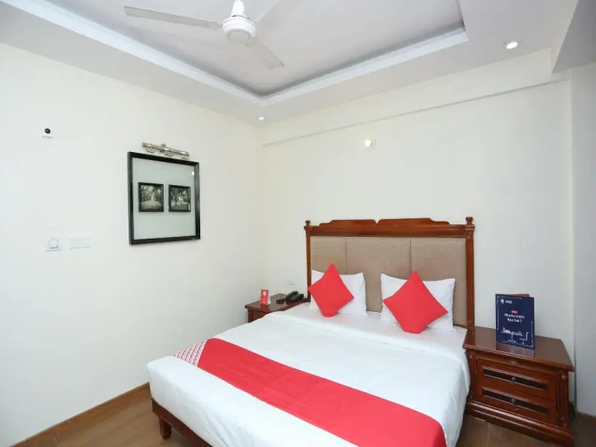 Hotel kenil star