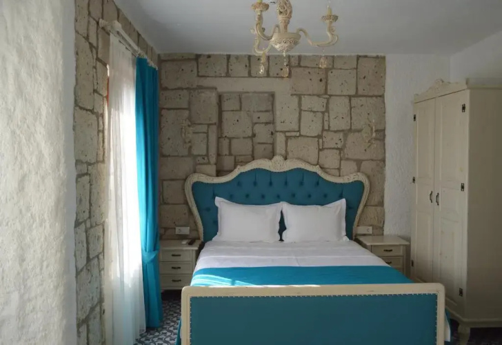 Fehmibey Alacati Otel