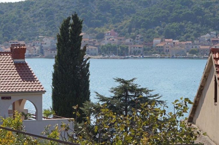 2 Bedrooms Apartment with balcony