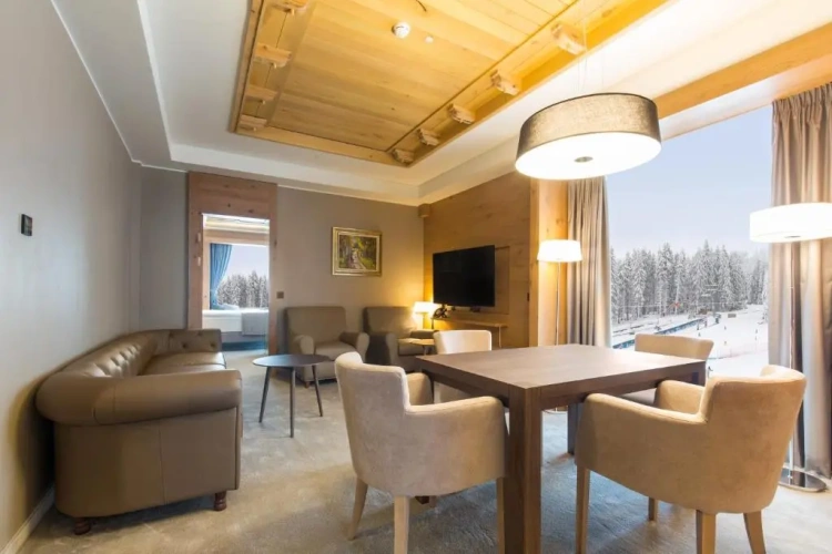 2 Bedrooms Suite
