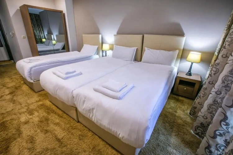 Economy Triple room
