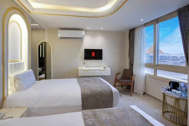 Deluxe Twin room with mountain view