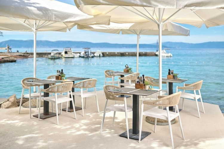 Bungalovi Flora