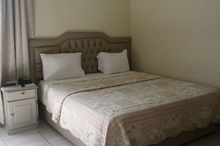 Magnolia Lodge