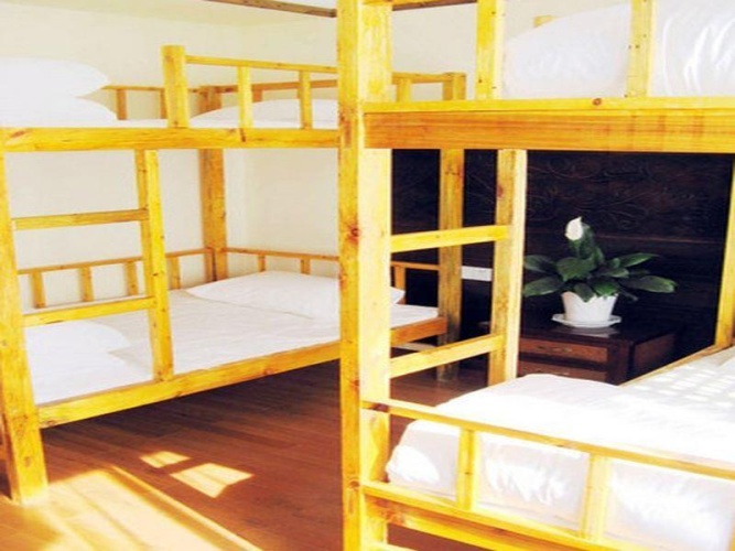 Bed in Dorm (male dorm)