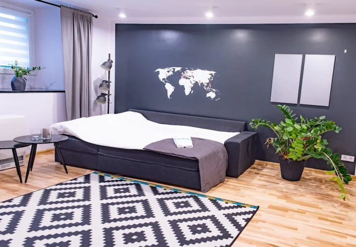 Apartment No. 2a at Main Square by AS