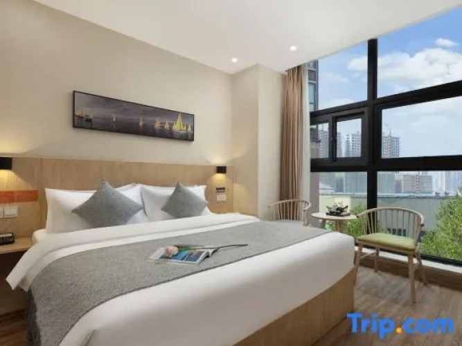Comfort Double room with city view