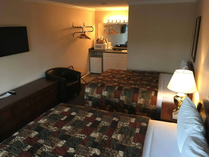 Oak Grove Inn