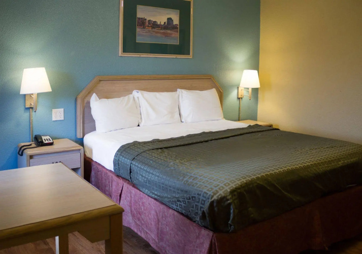 Rodeway Inn