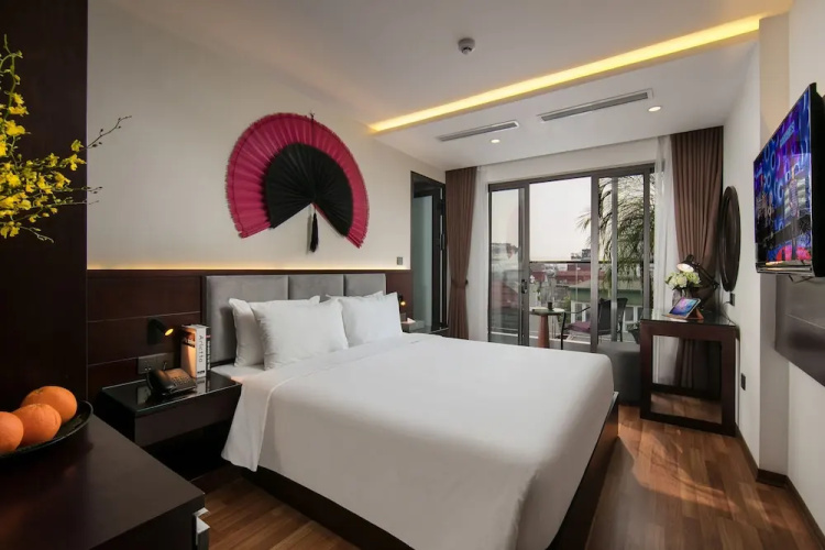 Aha Commencer Hotel Hanoi