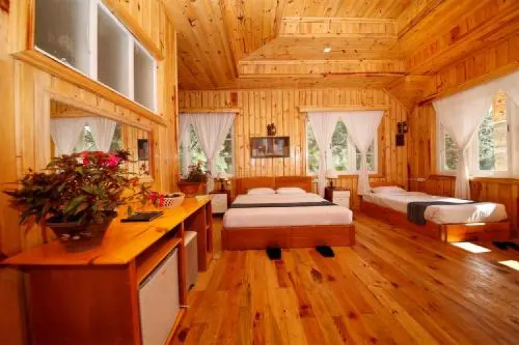 Green Haven Hotel
