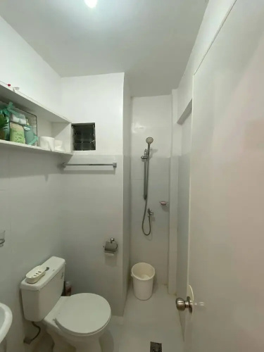 Budget Loft-type Condo in Uptown CDO