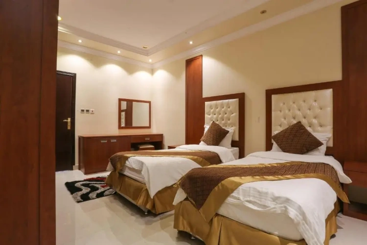 3 Bedrooms Apartment