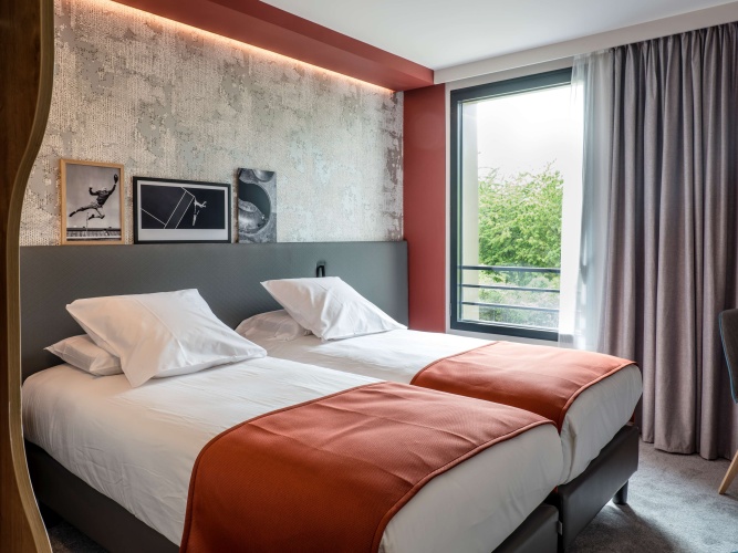 Standard Twin room