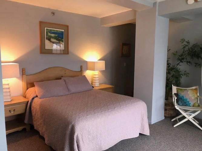 Montauk ManorOver view