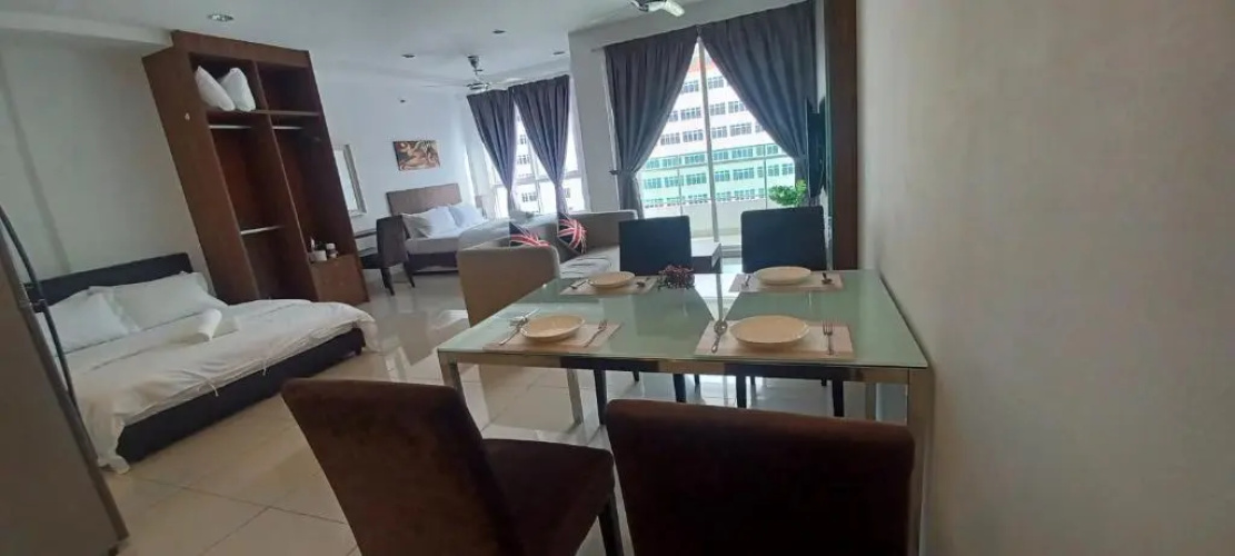 LS Studio at Mansion One