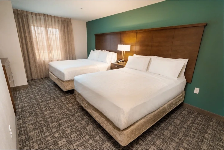 1 Bedroom Suite