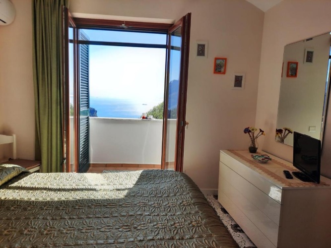 2 Bedrooms Cottage