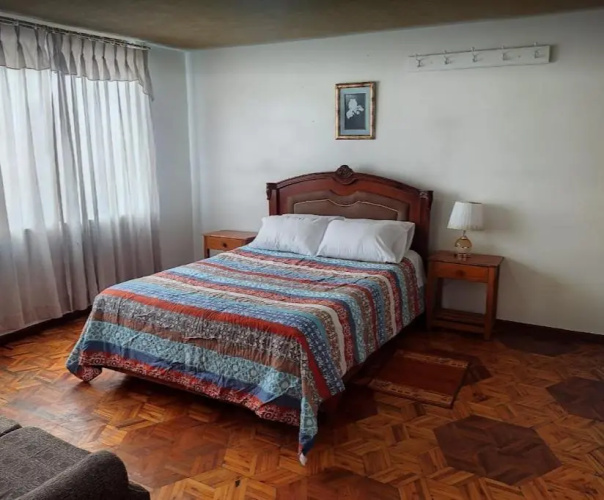 Hostal Altamira Suites