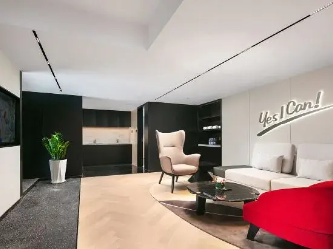 Park Plaza