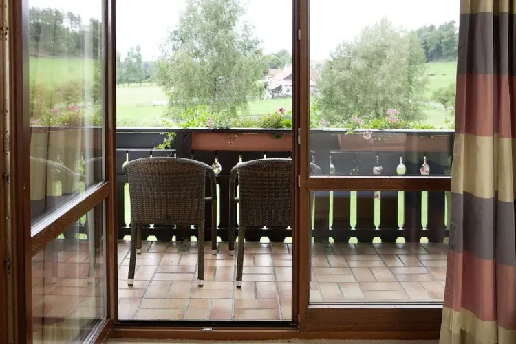 Hotel zum Taufstein