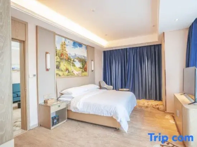 Deluxe Double Suite