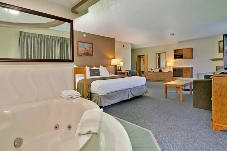 Deluxe Double Suite