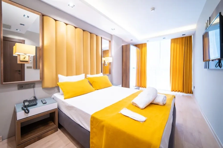1 Bedroom Deluxe Suite