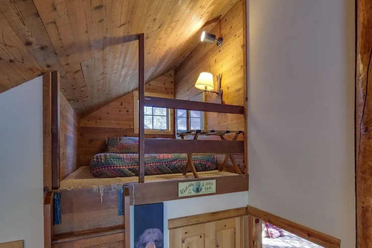 Diamond Peak 2 3 Bedroom Home