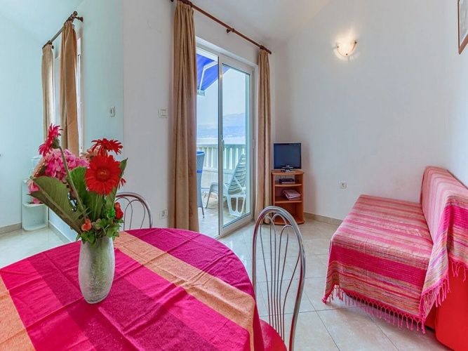 Apartments Ivo