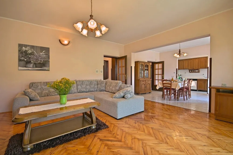 Villa Viktori