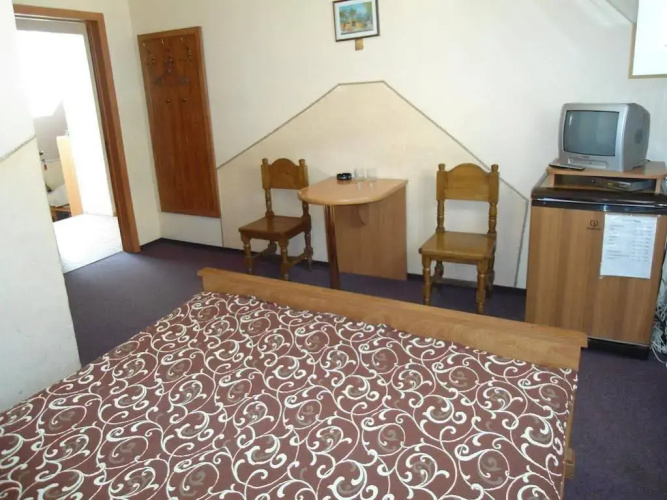 Hostel Vatra