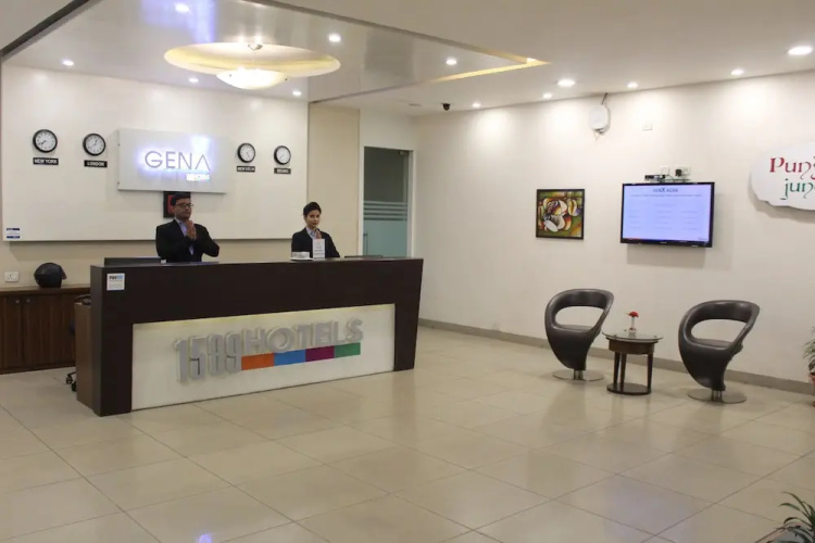 GenX Agra By 1589 Hotels