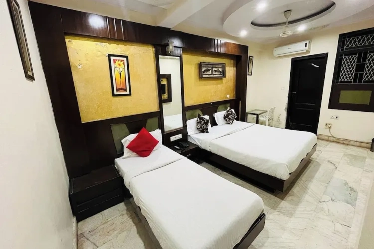 Superior Triple room