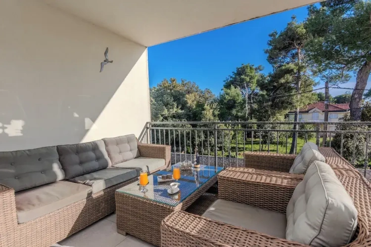 Family Apartment with balcony
