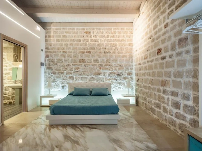 4 Bedrooms Villa