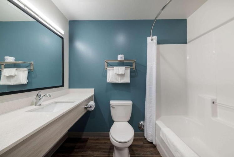 Quadruple Suite