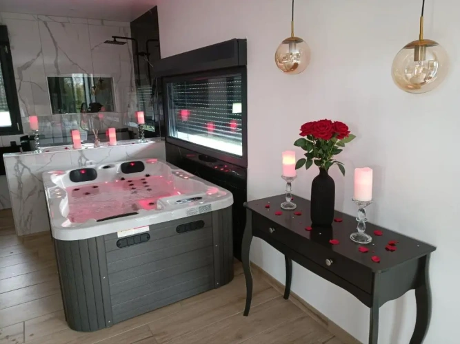 1 Bedroom Double Cottage
