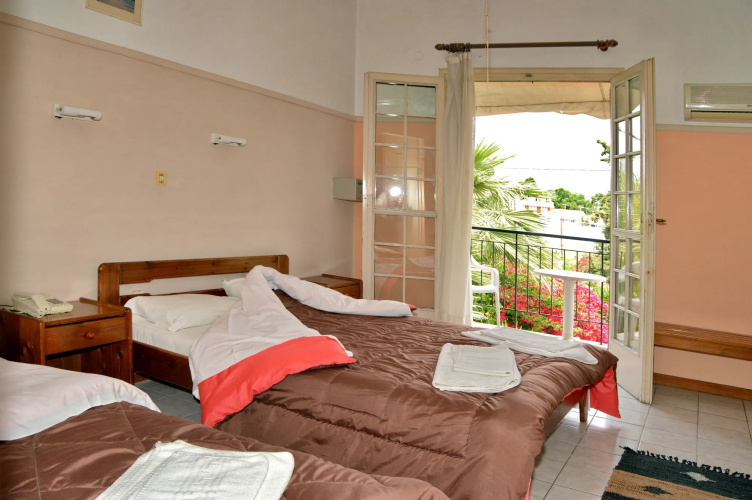 Miranta Hotel - Apartments & Studios