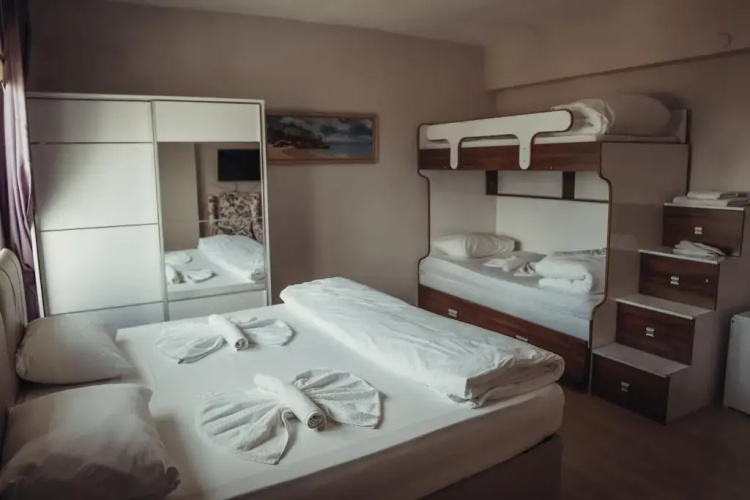 Eceabat Basarir Hotel