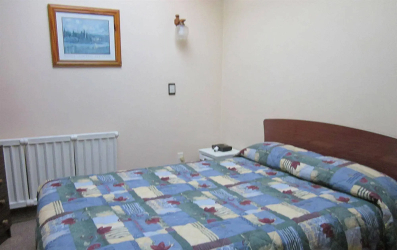 Ace Motor Lodge