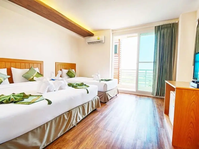 Superior Triple room