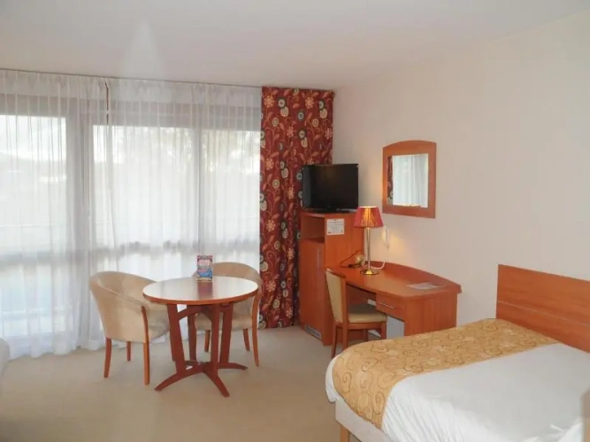 Standard Quadruple room with balcony