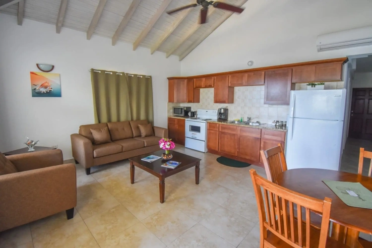 2 Bedrooms Apartment