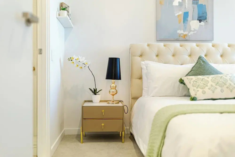 StayAU Hotel-Style Apartment BoxHill