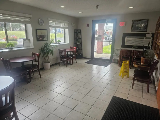 Super 8 Massena NY