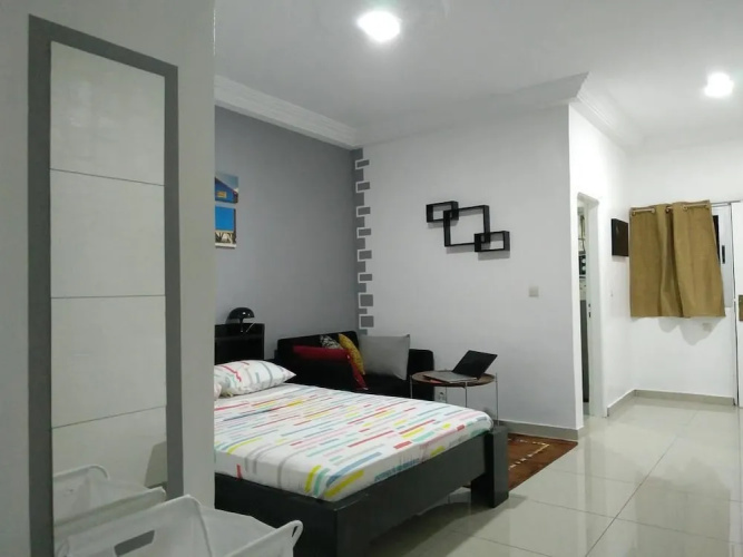 Studio Chic et Moderne