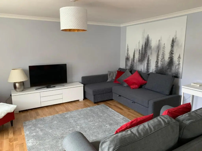 Flat One, 212 Eaglesham Road, East Kilbride, Glasgow