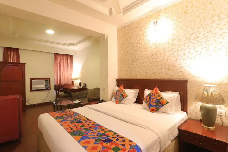 Mohan Hotel