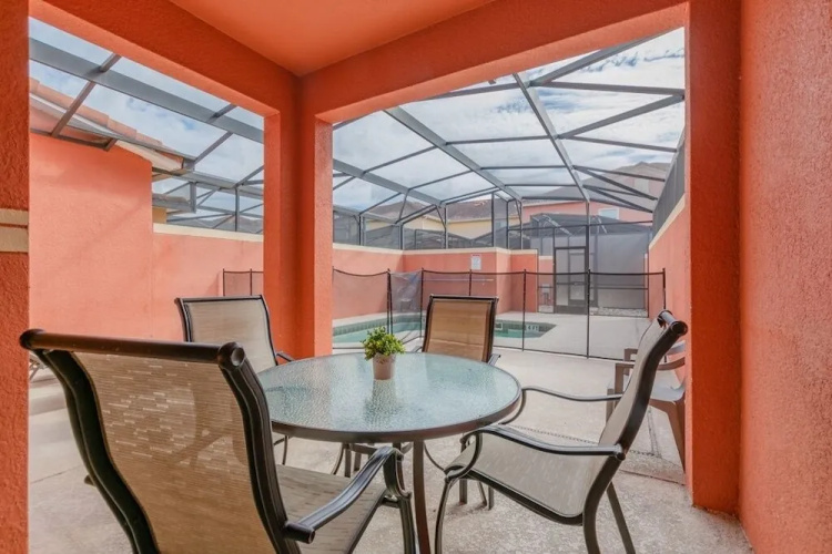 California 4 Bedroom Home